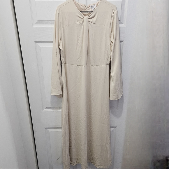 Maxi Dress - Picture 5 of 13